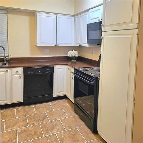 Building Photo - 11805 Leisure Dr