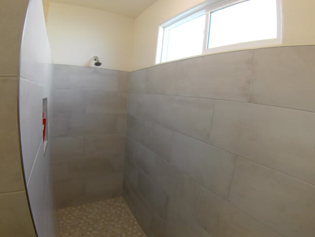 Building Photo - 506 McAlister Dr