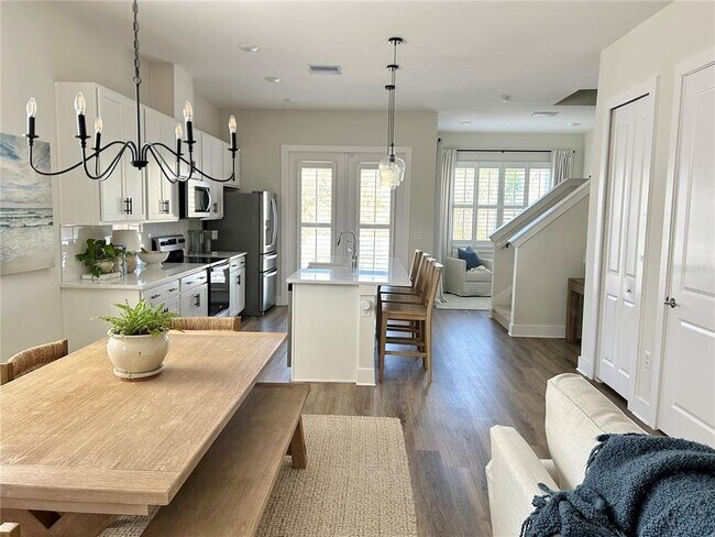 Building Photo - 1412 Brookdale Ct