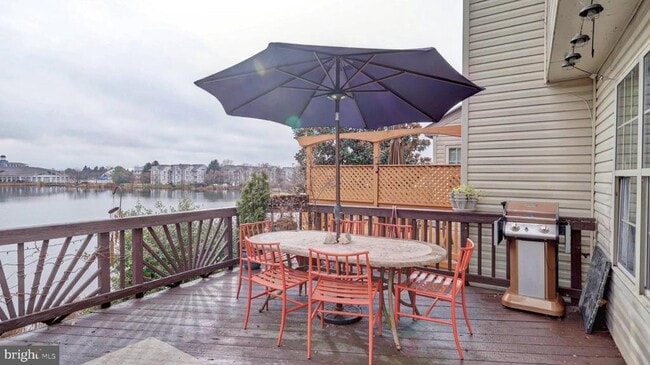 Building Photo - 44072 Florence Terrace