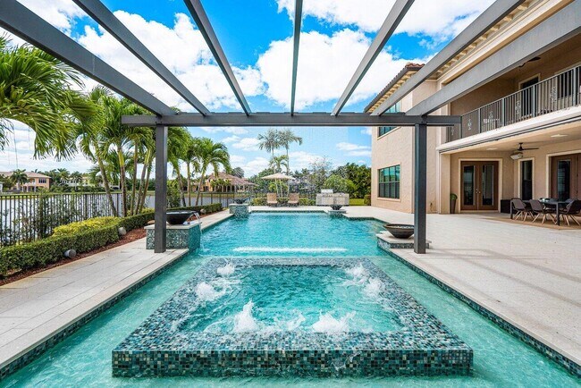 Building Photo - 17511 Cadena Dr
