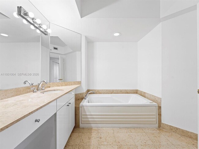 Building Photo - 4779 Collins Ave