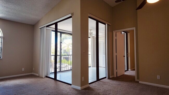 Building Photo - 5418 Firenze Dr