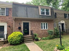 Building Photo - NEW LISTING! 3-bedroom, 3.5-bath townhome...