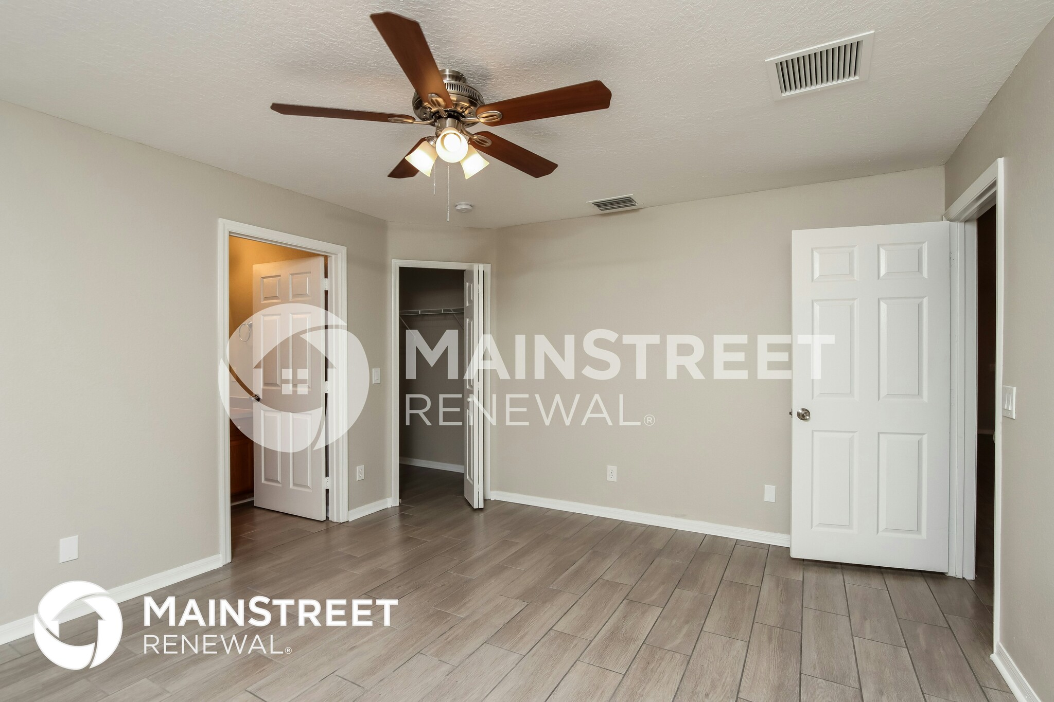 Building Photo - 547 Gasparilla Ave SE