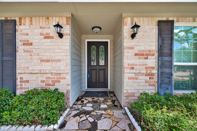 Building Photo - 7414 Breccia Dr