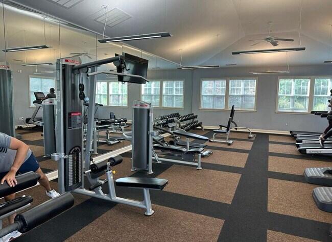 Building Photo - Beautiful Crofton at Spence Crossing Townhome/Condo | 3 BR | 2.5 BA | 1,867 Sq. Ft.