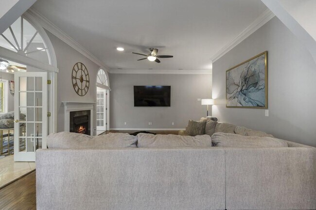 Building Photo - 97 Huntington Rd NE