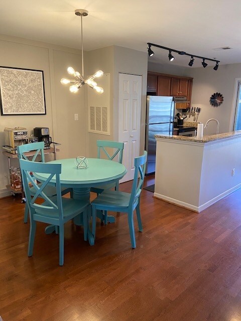 Dining Room / Kitchen - 525 Olmsted Park Pl