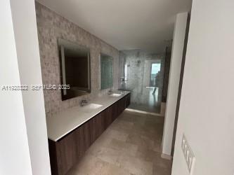 Building Photo - 68 SE 6th St