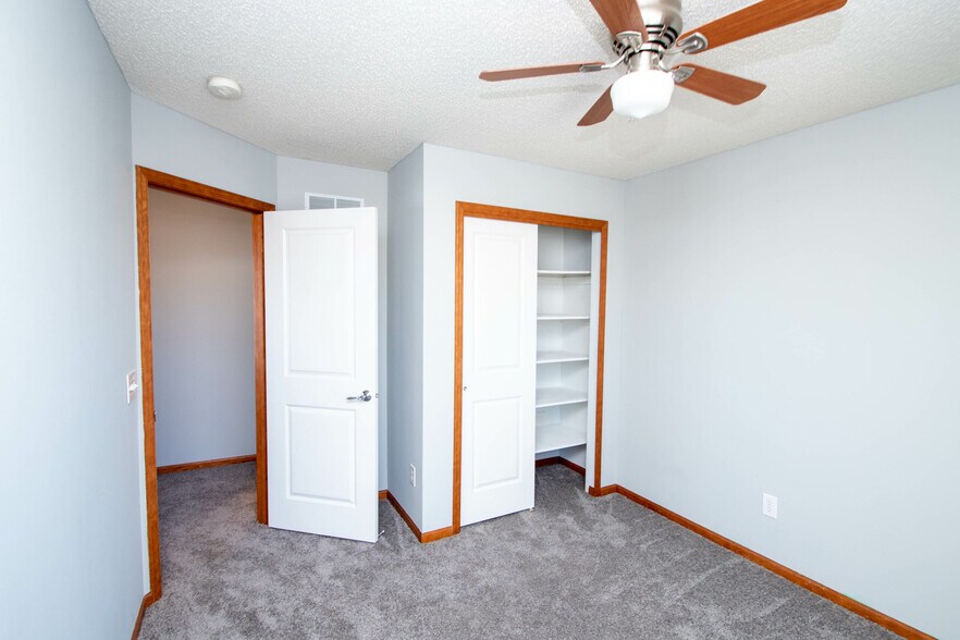 Building Photo - 15119 Fanning Dr N