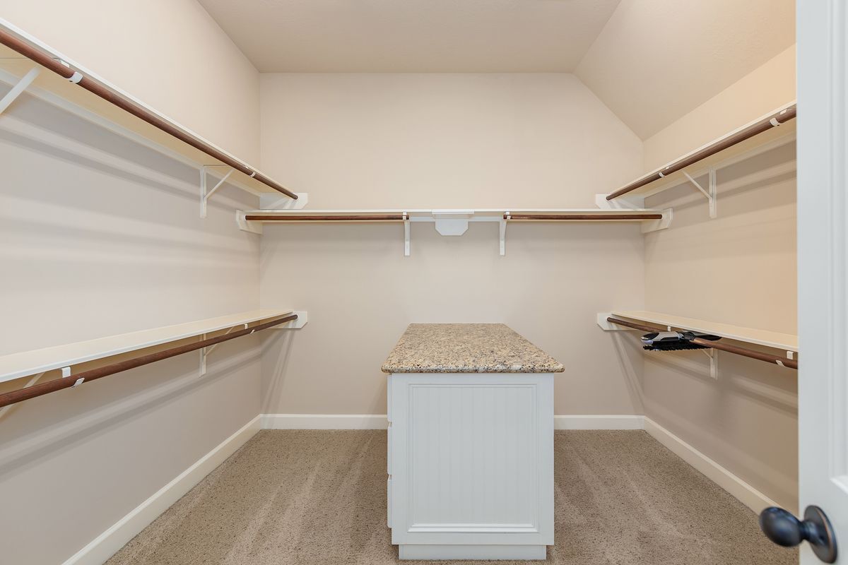 Building Photo - 27 N Arrow Canyon Cir