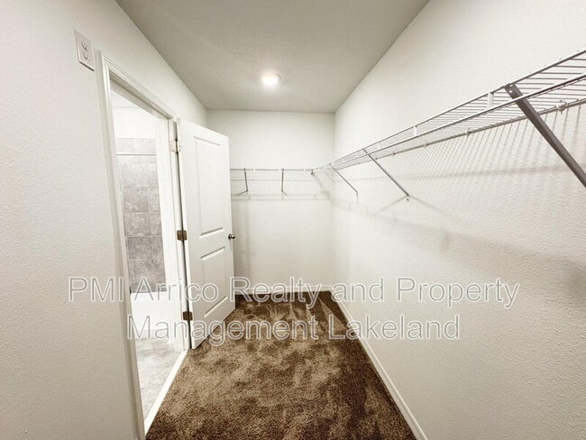 Building Photo - 645 Bell Prairie Cir