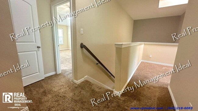 Building Photo - 304 Basil St