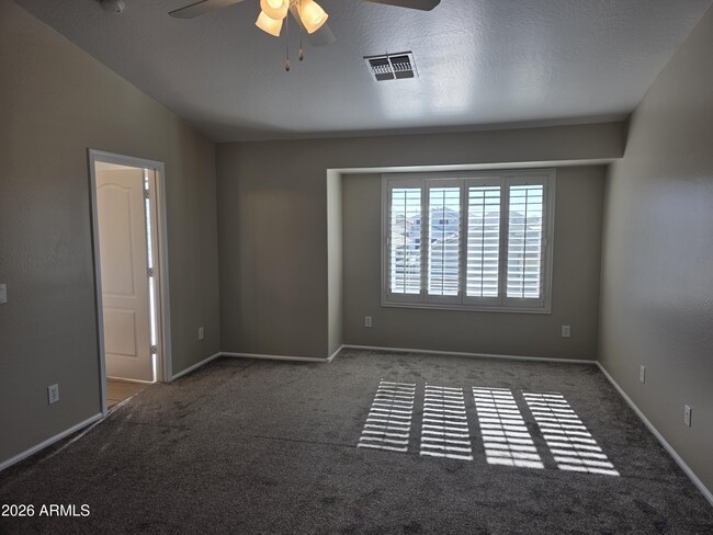 Building Photo - 1605 E Melanie St