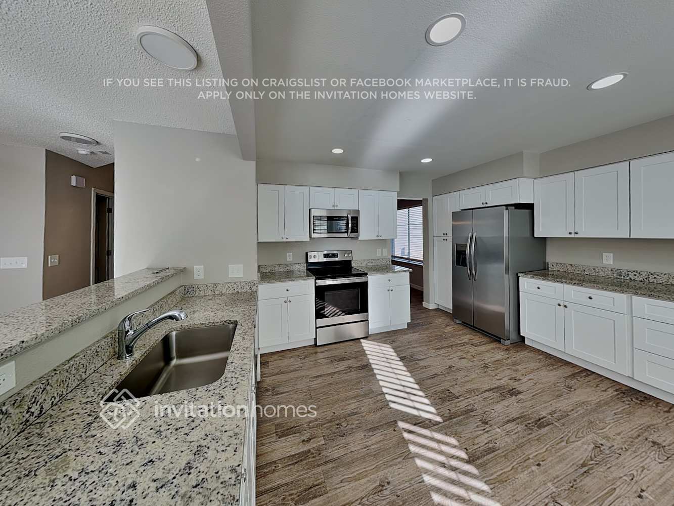 Building Photo - 17030 Motsenbocker Way