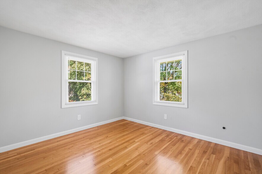 Building Photo - 40 W Wrentham Rd