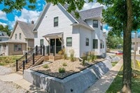 Building Photo - 3004 West St