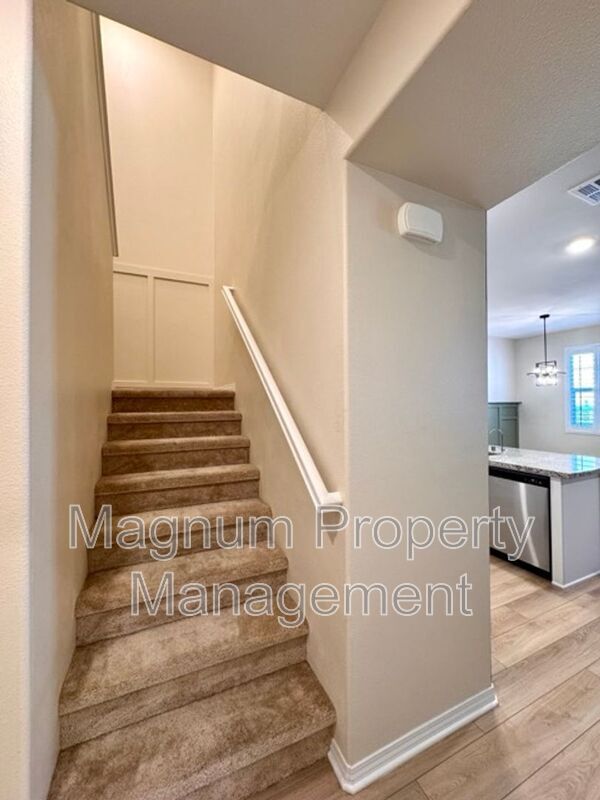 Building Photo - 34495 Agave Dr