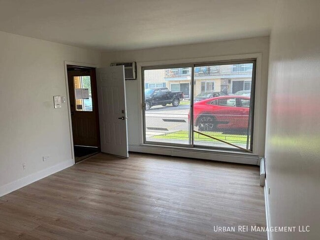 Primary Photo - 17385 70th Ave