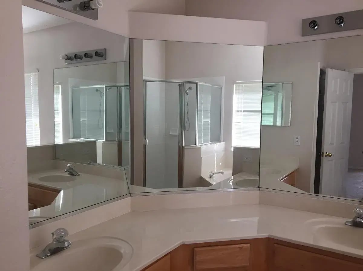 Building Photo - 5235 Marbella Isle Dr