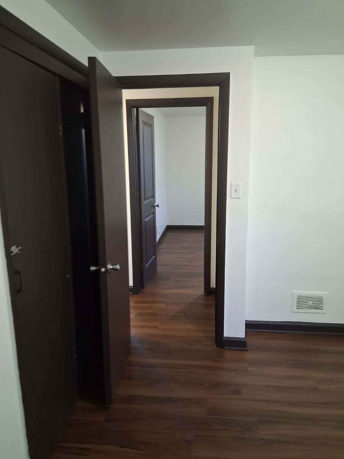 Building Photo - 4900 N 40th St