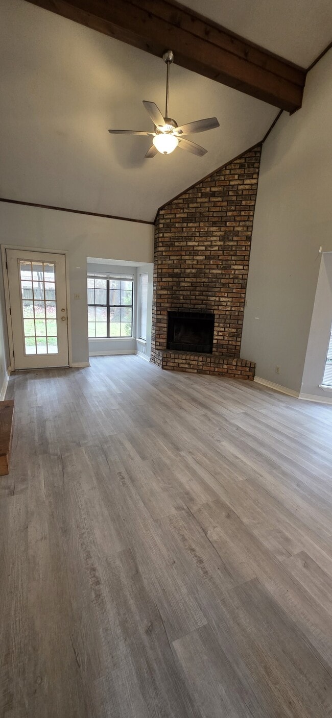 Building Photo - 2508 Melody Ln