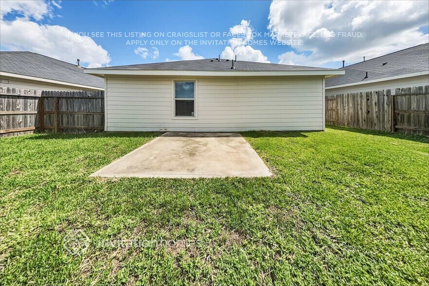 Building Photo - 24103 Laurel Farms Dr