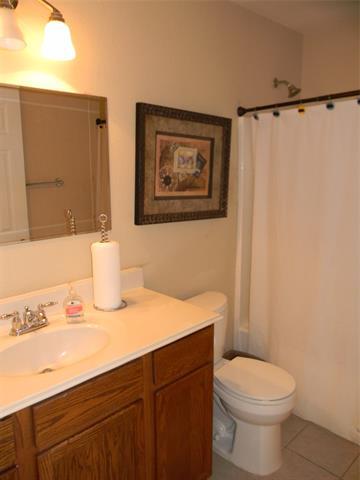 Building Photo - 1716 Kittyhawk Dr