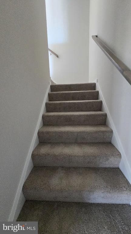 Building Photo - 1230 Red Clover Ln