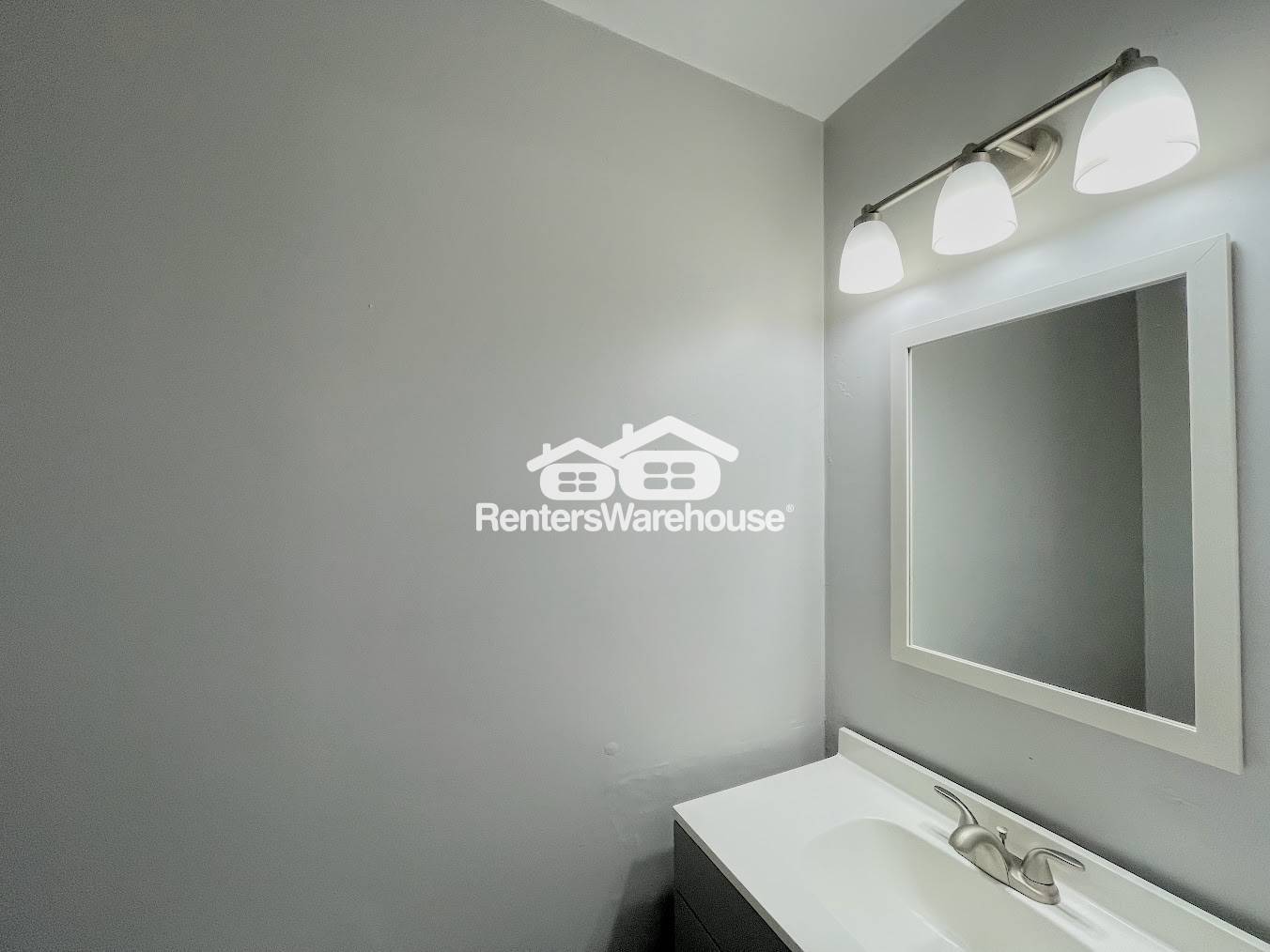 Building Photo - 808 Fraternity Ct