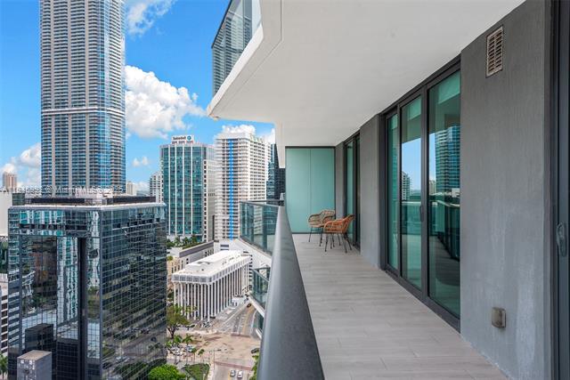 Building Photo - 1300 S Miami Ave
