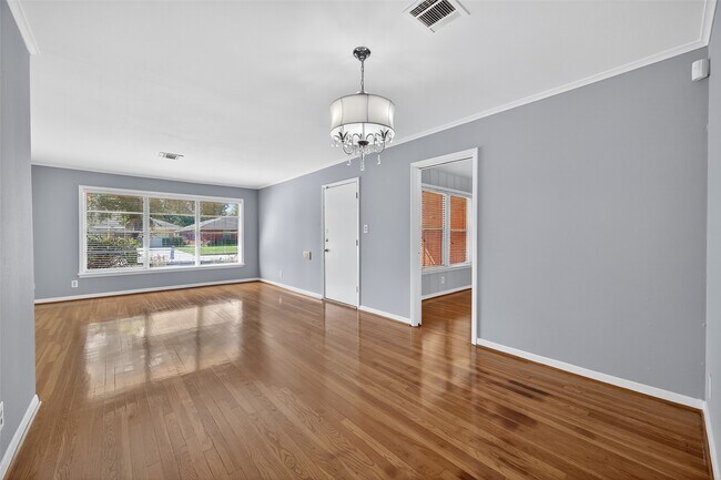 Building Photo - 4022 Osby Dr