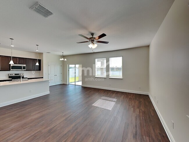Building Photo - 2865 Ponds Trl