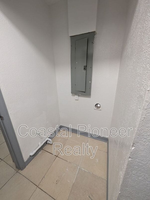 Building Photo - 3721 N Whittier St
