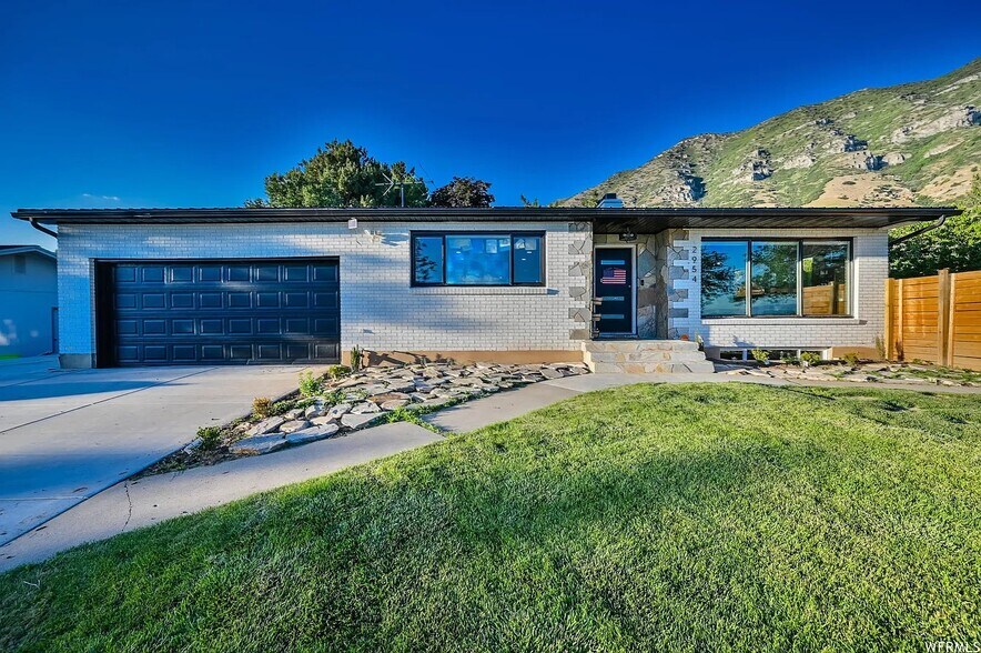 Building Photo - 2954 Apache Ln