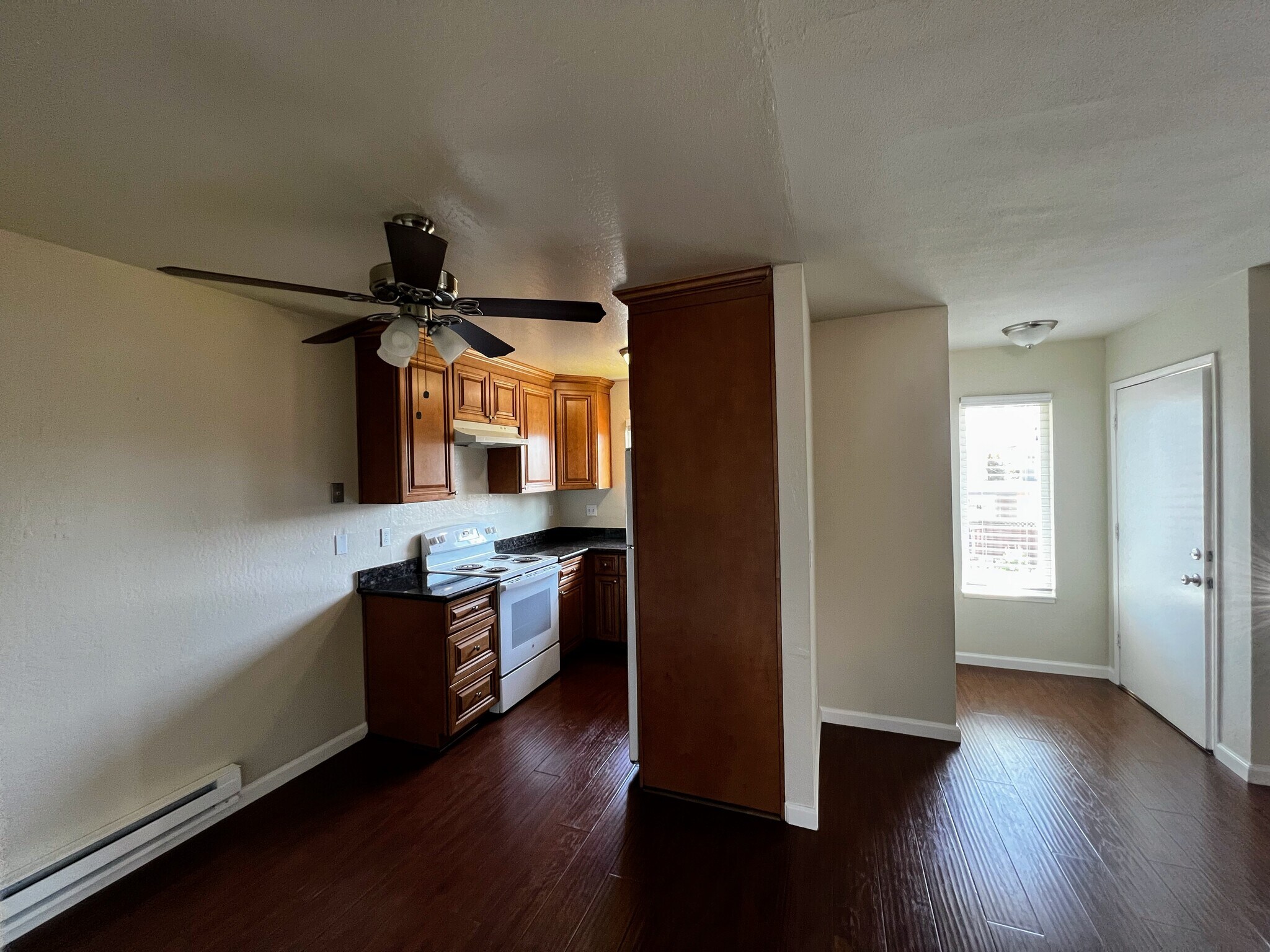 Building Photo - 620 Gamma Ct