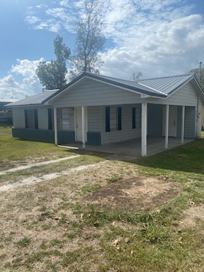 Building Photo - HOME FOR RENT | Sulphur