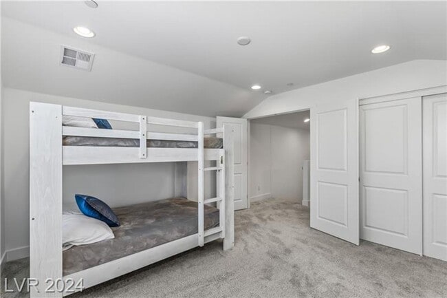 Building Photo - Modern 6Bedroom Desert Oasis with Strip & ...
