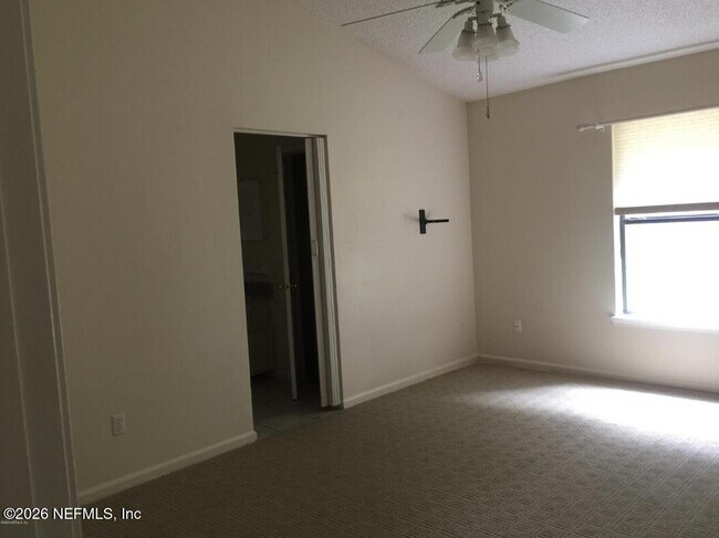 Building Photo - 5058 Acre Estates Dr