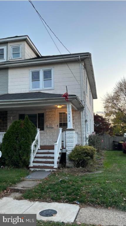 Building Photo - 532 E Hancock St