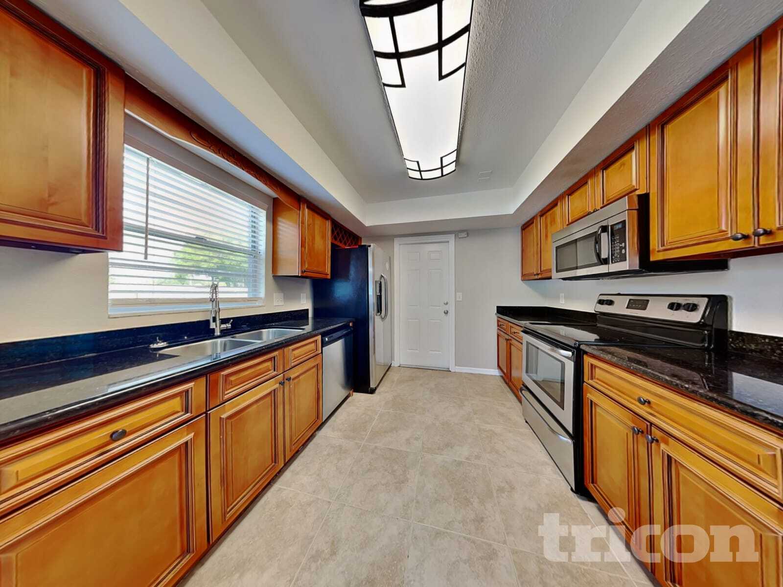 Building Photo - 1807 Waterman Dr