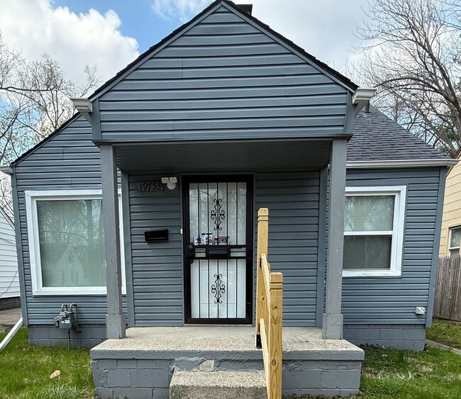 Primary Photo - Renovated 3-Bedroom Home – Section 8 Appro...