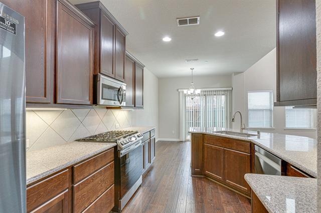 Building Photo - 4772 Bridgewater St