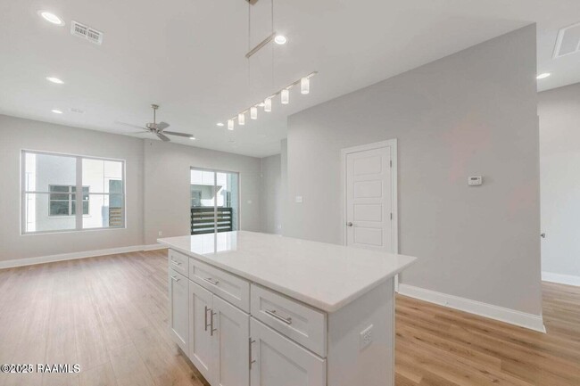 Building Photo - 116 Gadwall Dr