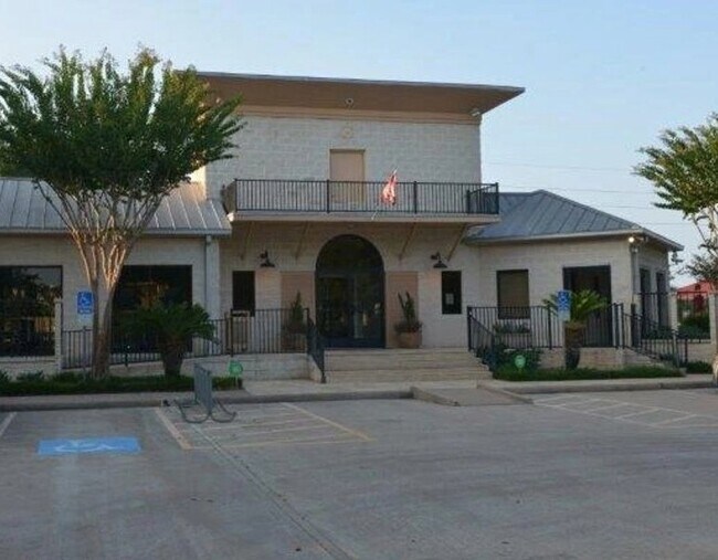 Building Photo - 19926 Big Canyon Dr