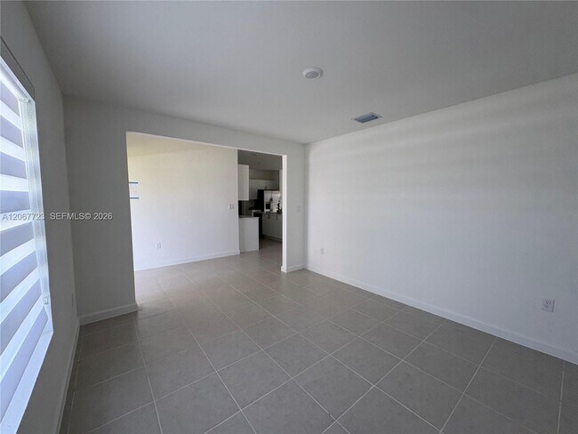 Building Photo - 17376 SW 285th St