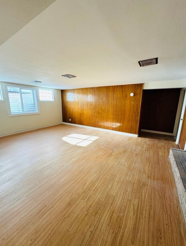 Building Photo - 3521 2nd Ave N