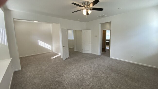 Building Photo - Mountain House Home Spacious 4 Bedroom, 3.5 Bath Home with Bonus Loft