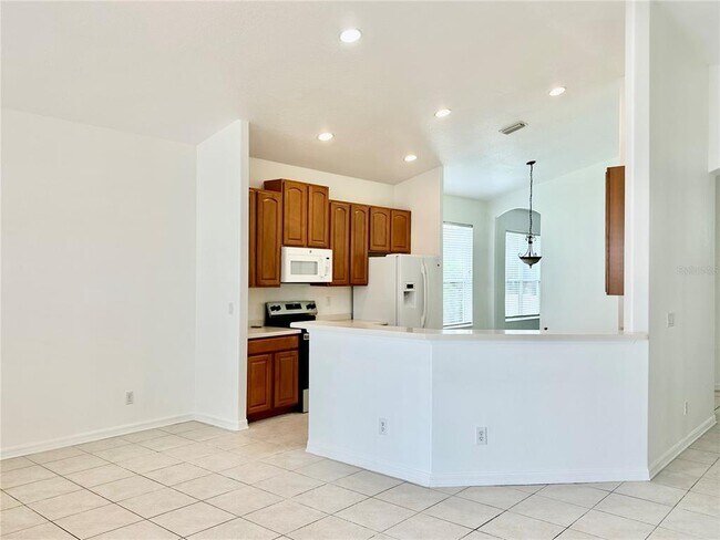 Building Photo - 5223 58th Terrace E